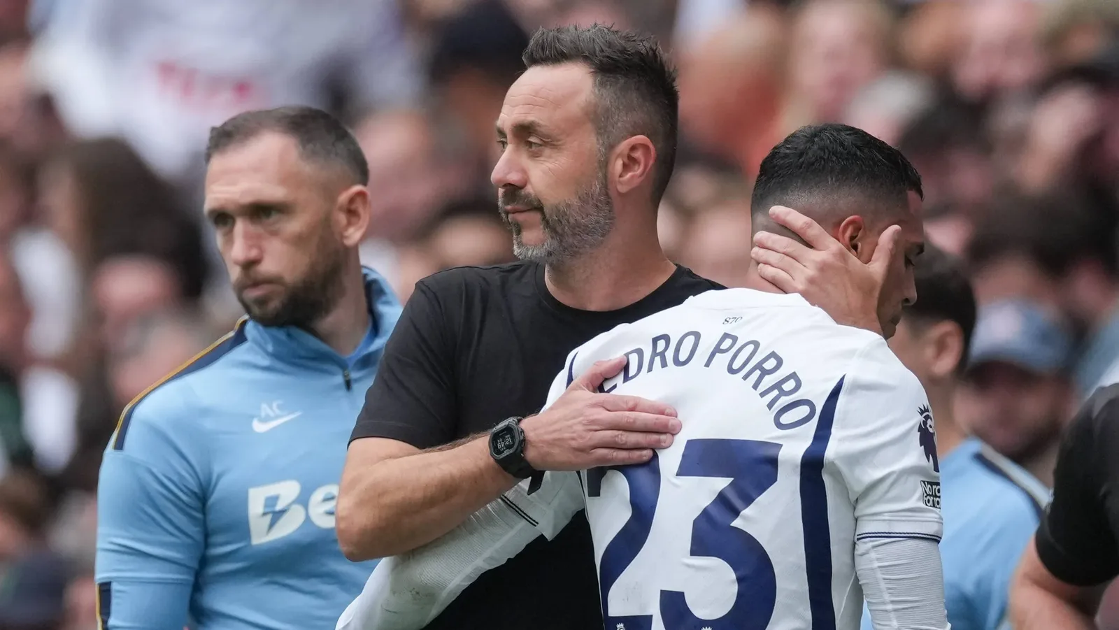 Tottenham perde em casa para o Aston Villa e segue sem vencer na Premier League