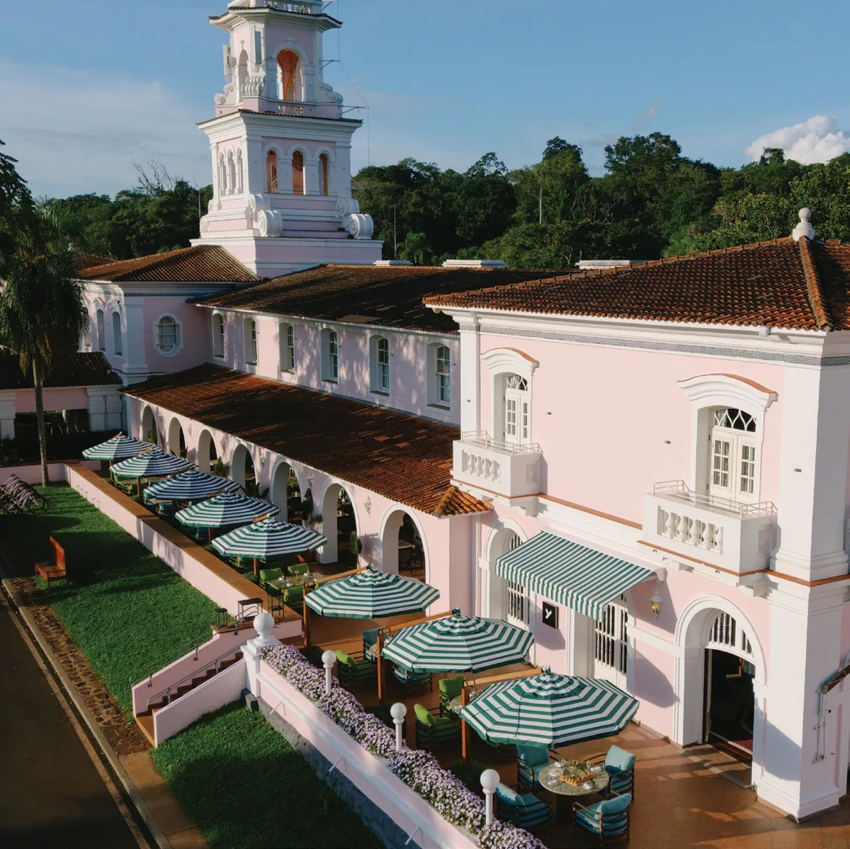 Hotel das Cataratas combina natureza, experiências noturnas e spa