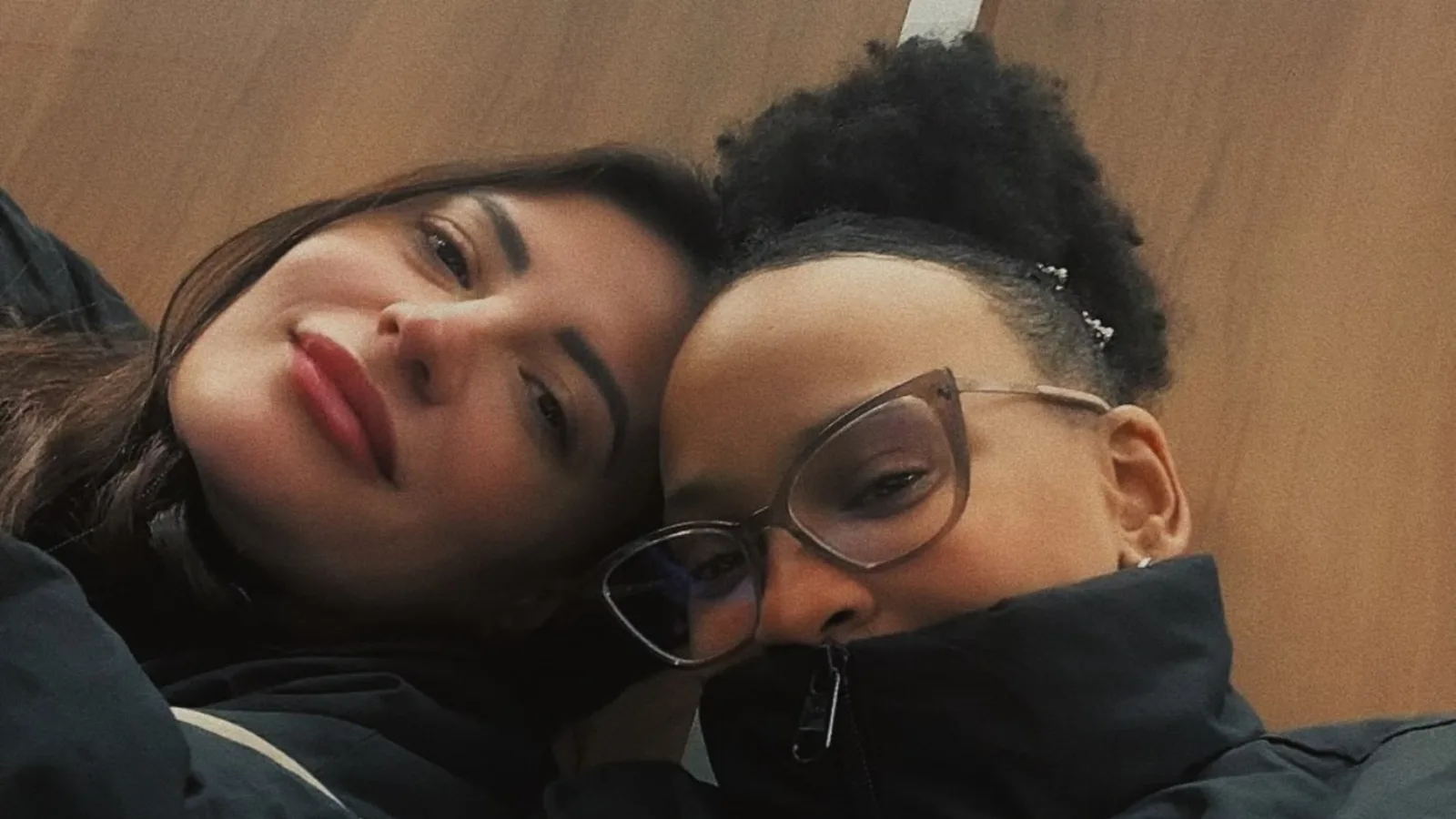 Rebeca Andrade compartilha encontro com Gisele no Aeroporto de Congonhas