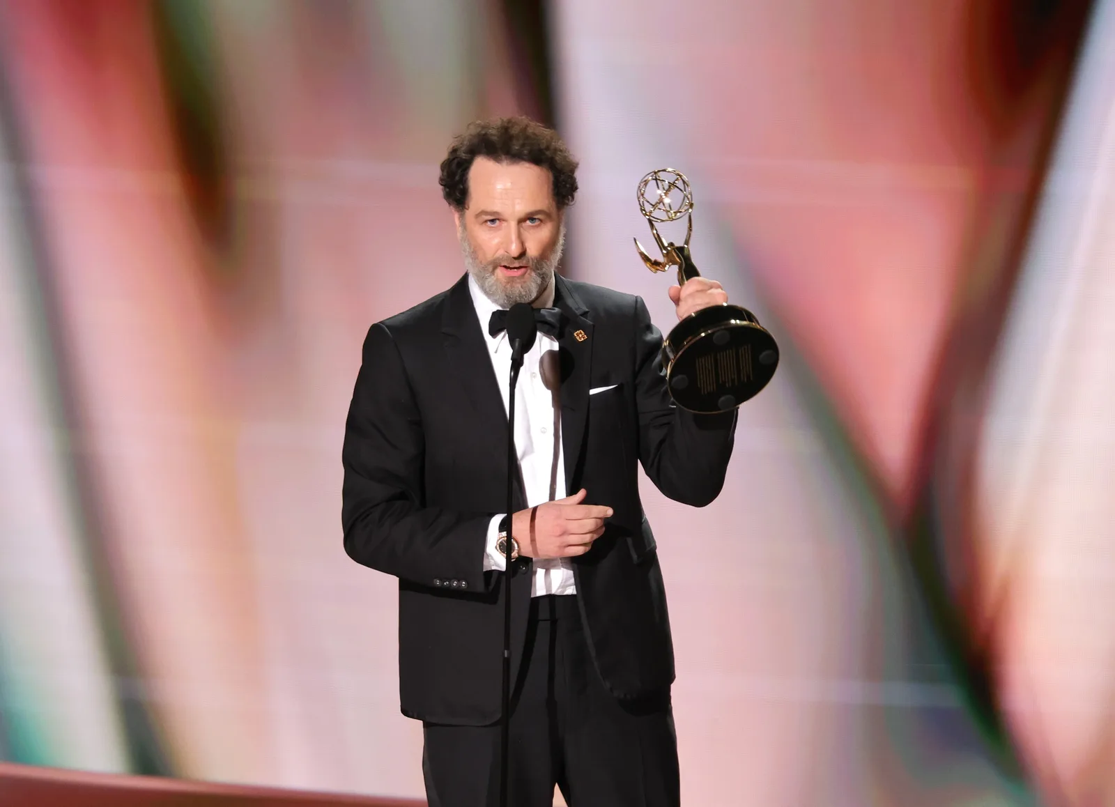 Matthew Rhys vence duas categorias na 78ª edição do Emmy Awards