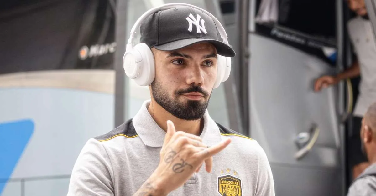 Nico Schiappacasse tem contrato registrado e é novo atacante do Paysandu