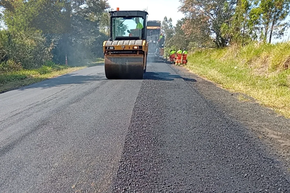 Manutenção altera tráfego na PR-218 entre Carlópolis e Joaquim Távora