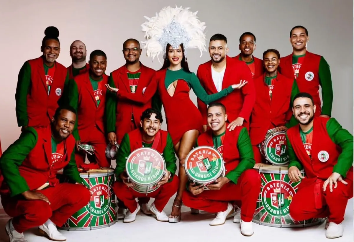 Anitta é anunciada como rainha de bateria da Grande Rio