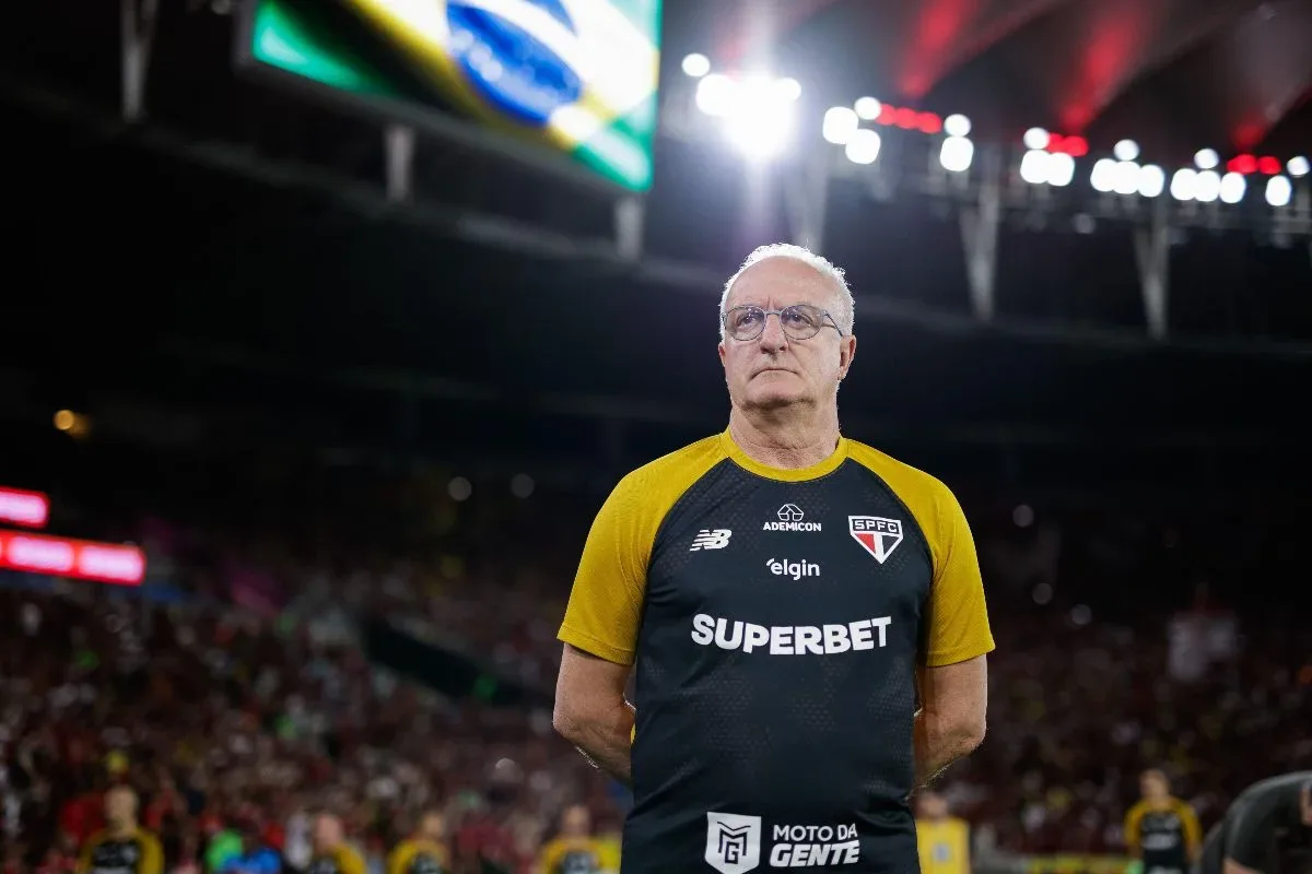 Dorival pede união no São Paulo após derrota e novo transferban
