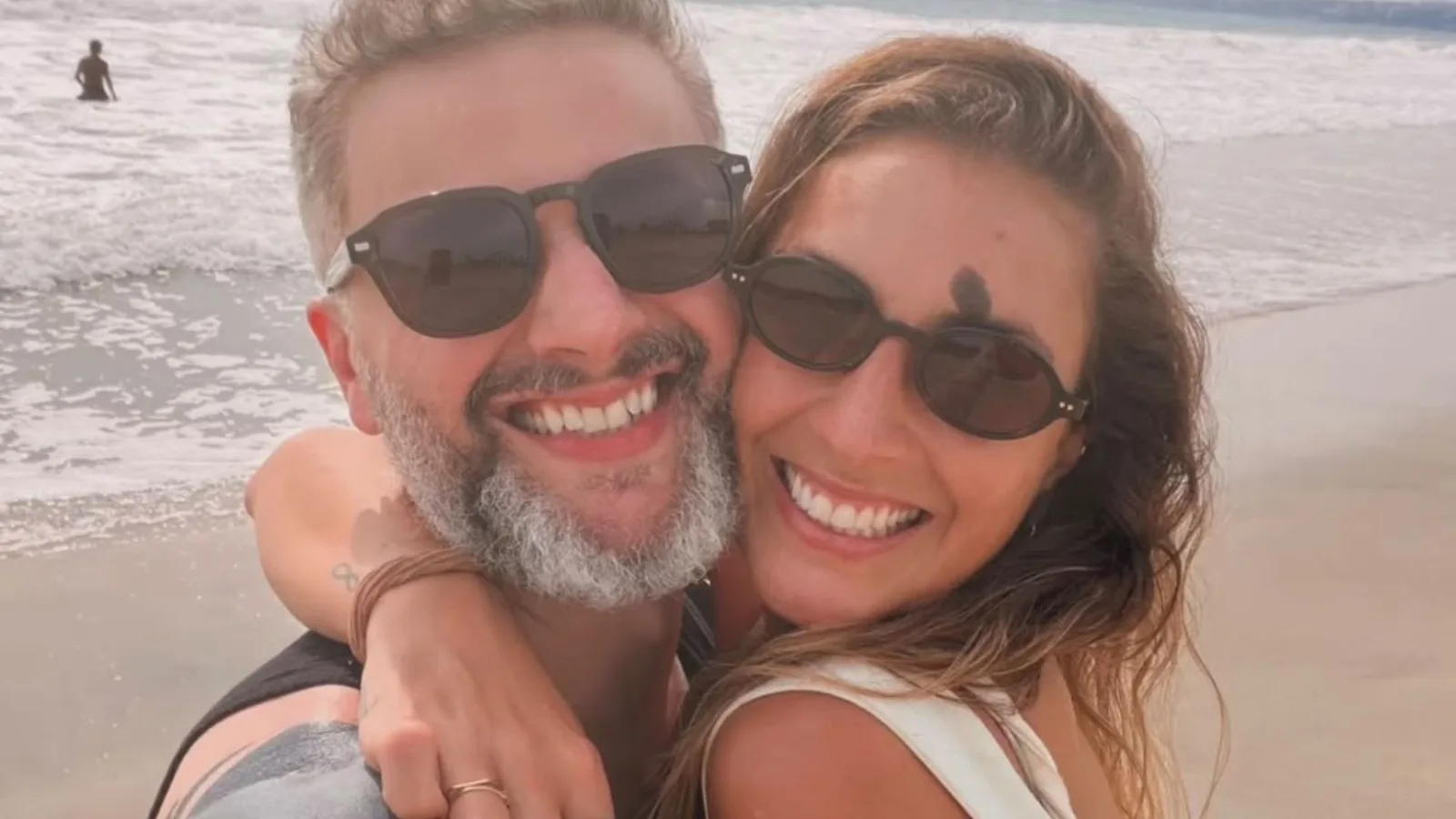 Lucas Lima compartilha registros de viagem com Nina Forlin no México