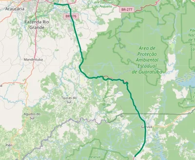 Caminhão pega fogo na BR-101 e deixa trânsito lento rumo a Santa Catarina