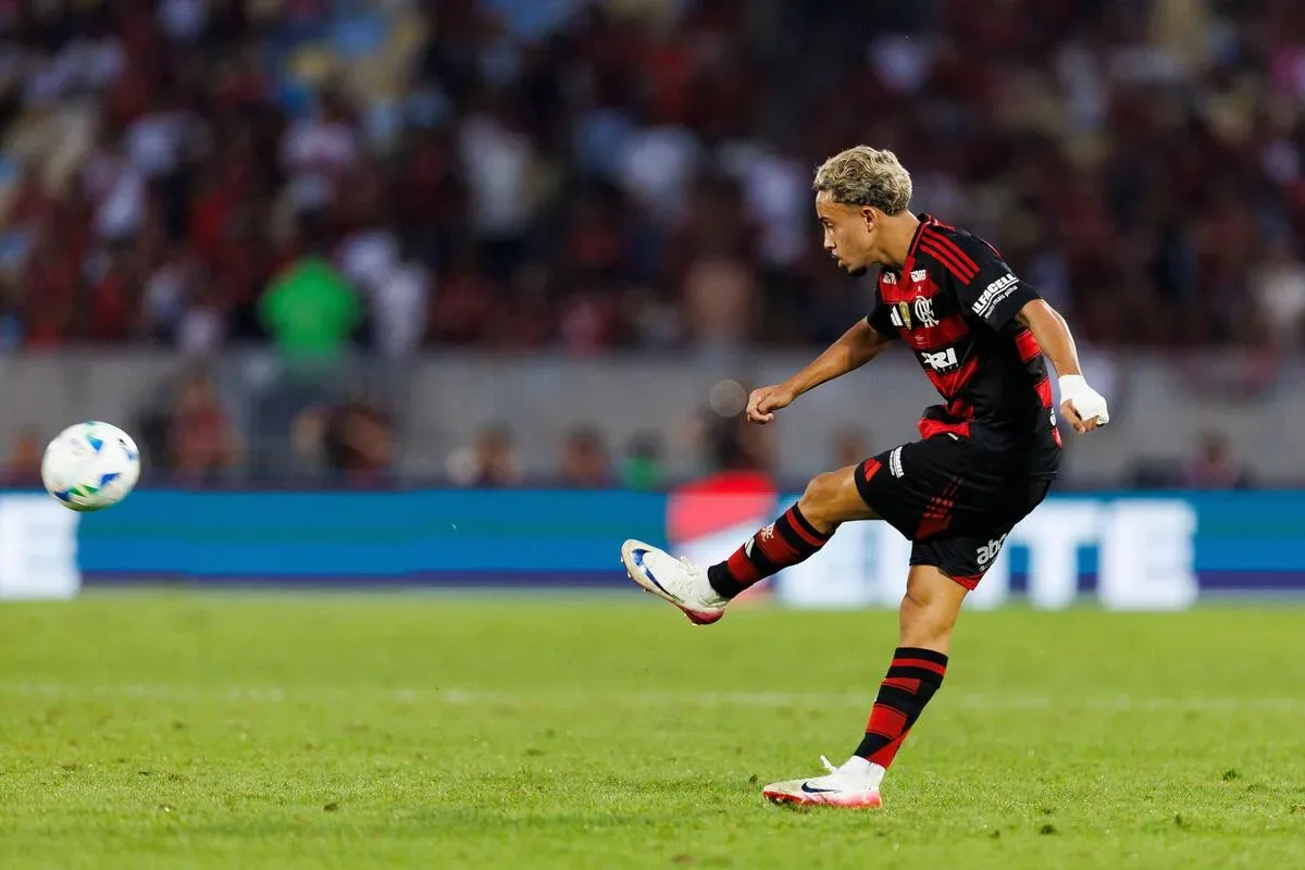 Vasco negocia empréstimo de Matheus Gonçalves com o Al Ahli