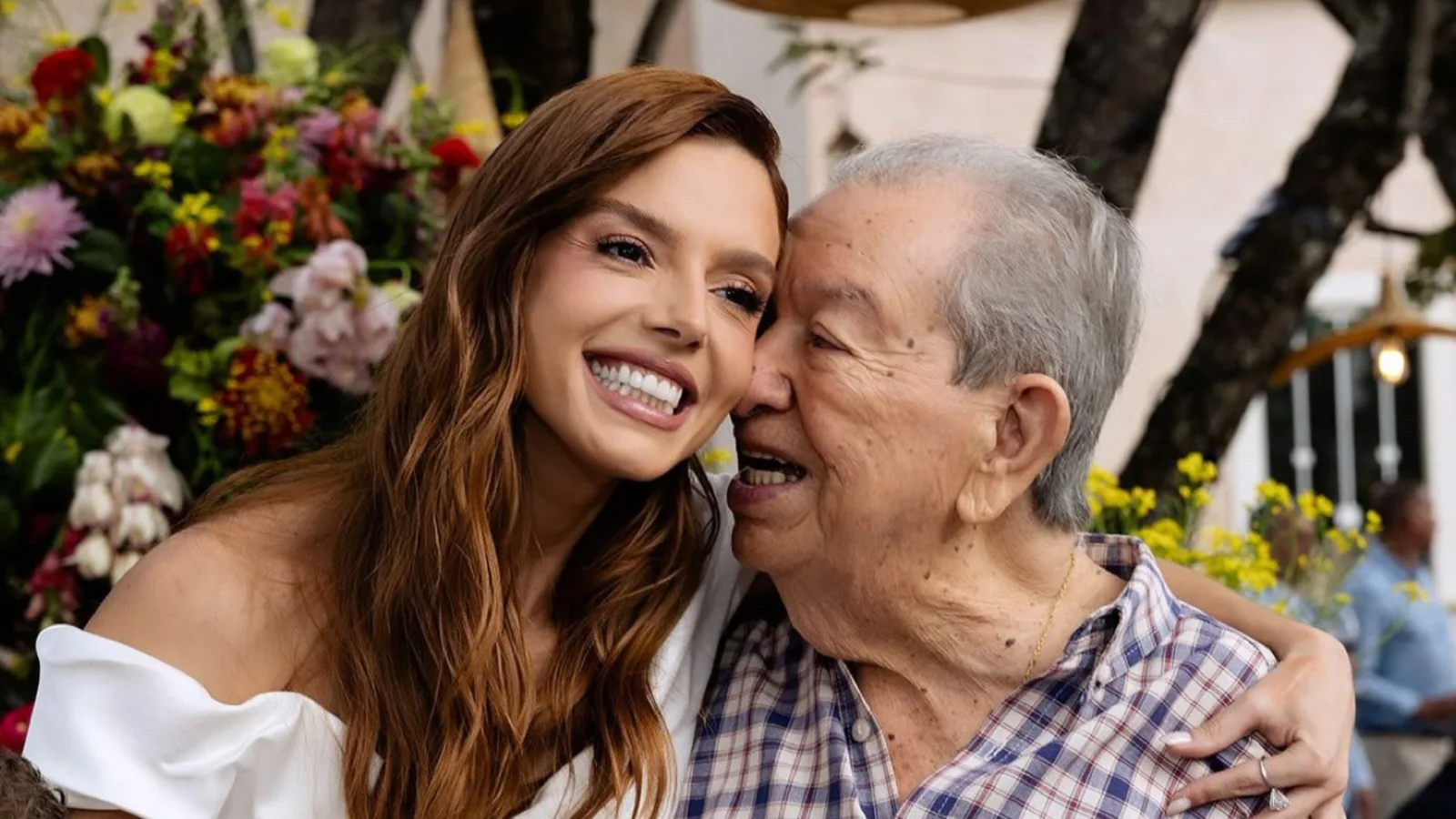 Giovanna Lancellotti se despede do avô em homenagem nas redes sociais