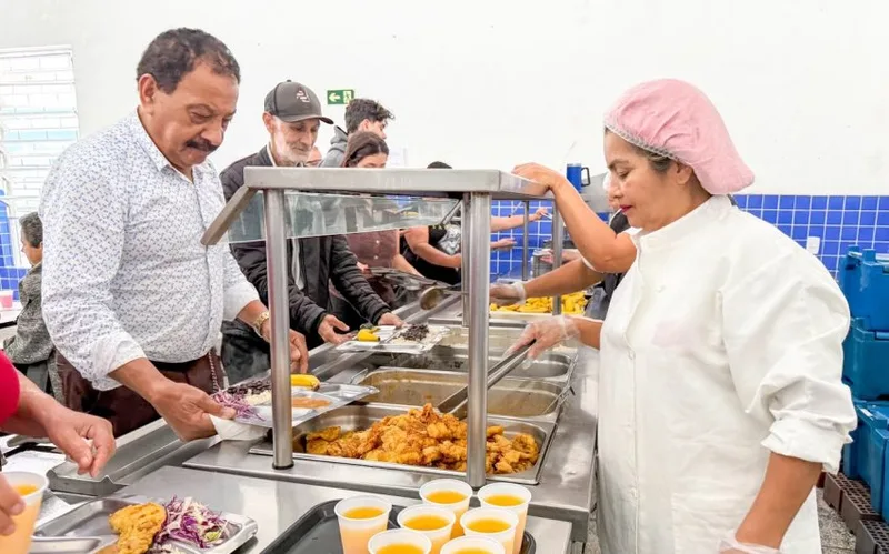 Prefeitura de Paranaguá fiscaliza serviço em dois restaurantes populares