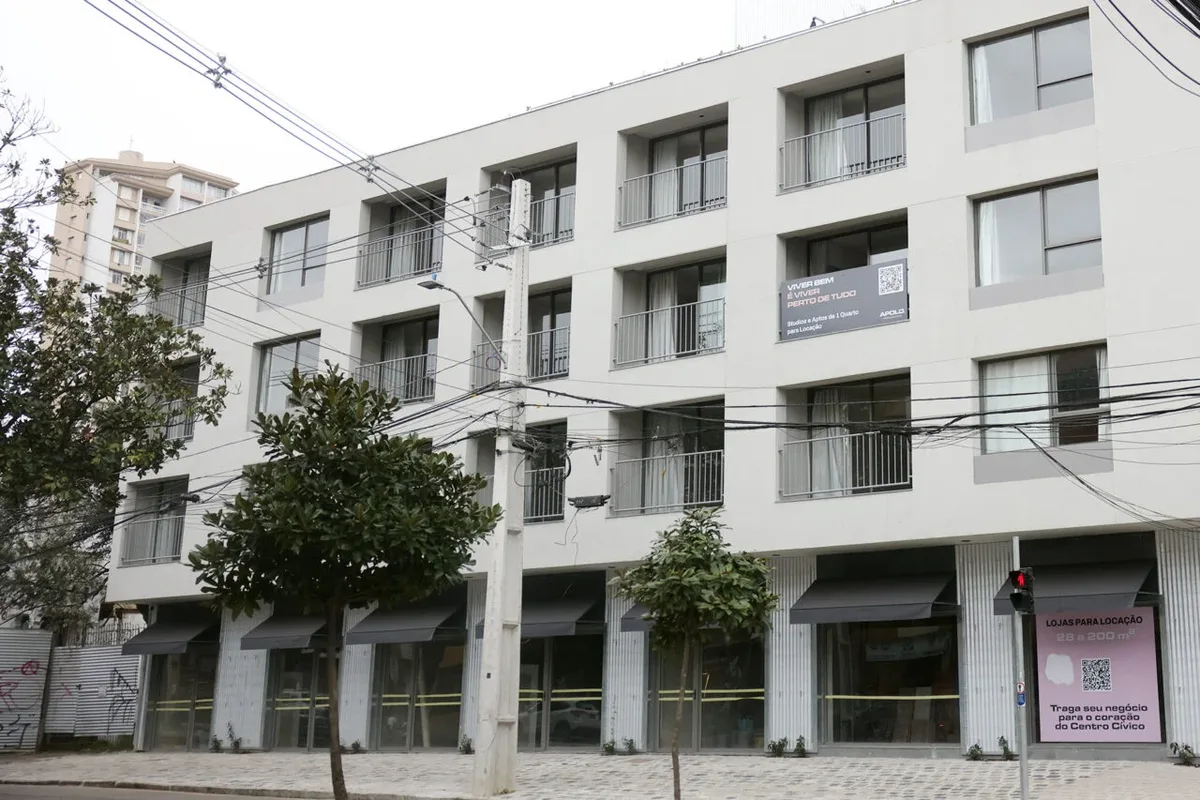 Edifício Apolo ganha apartamentos, lojas e rooftop após reforma em Curitiba