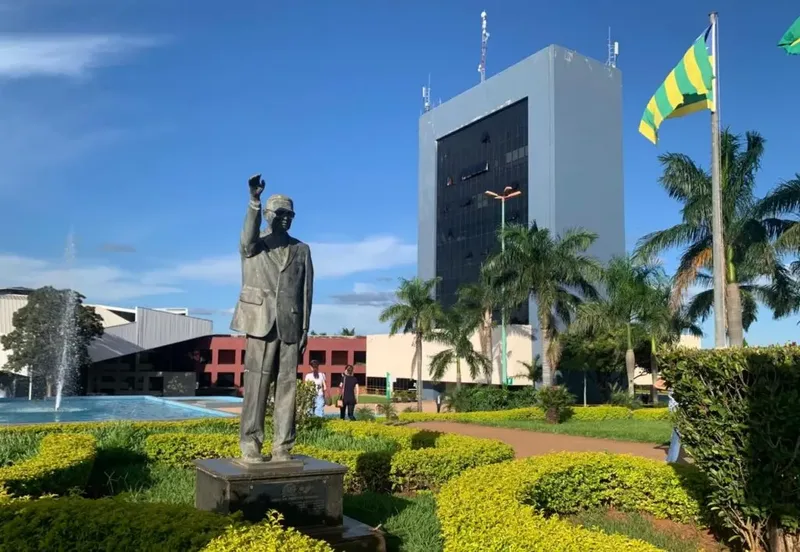 Prefeitura de Goiânia mantém demissão de intérprete de Libras após denúncias