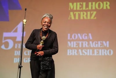 Teca Pereira celebra chance de levar ‘Feito Pipa’ ao Oscar
