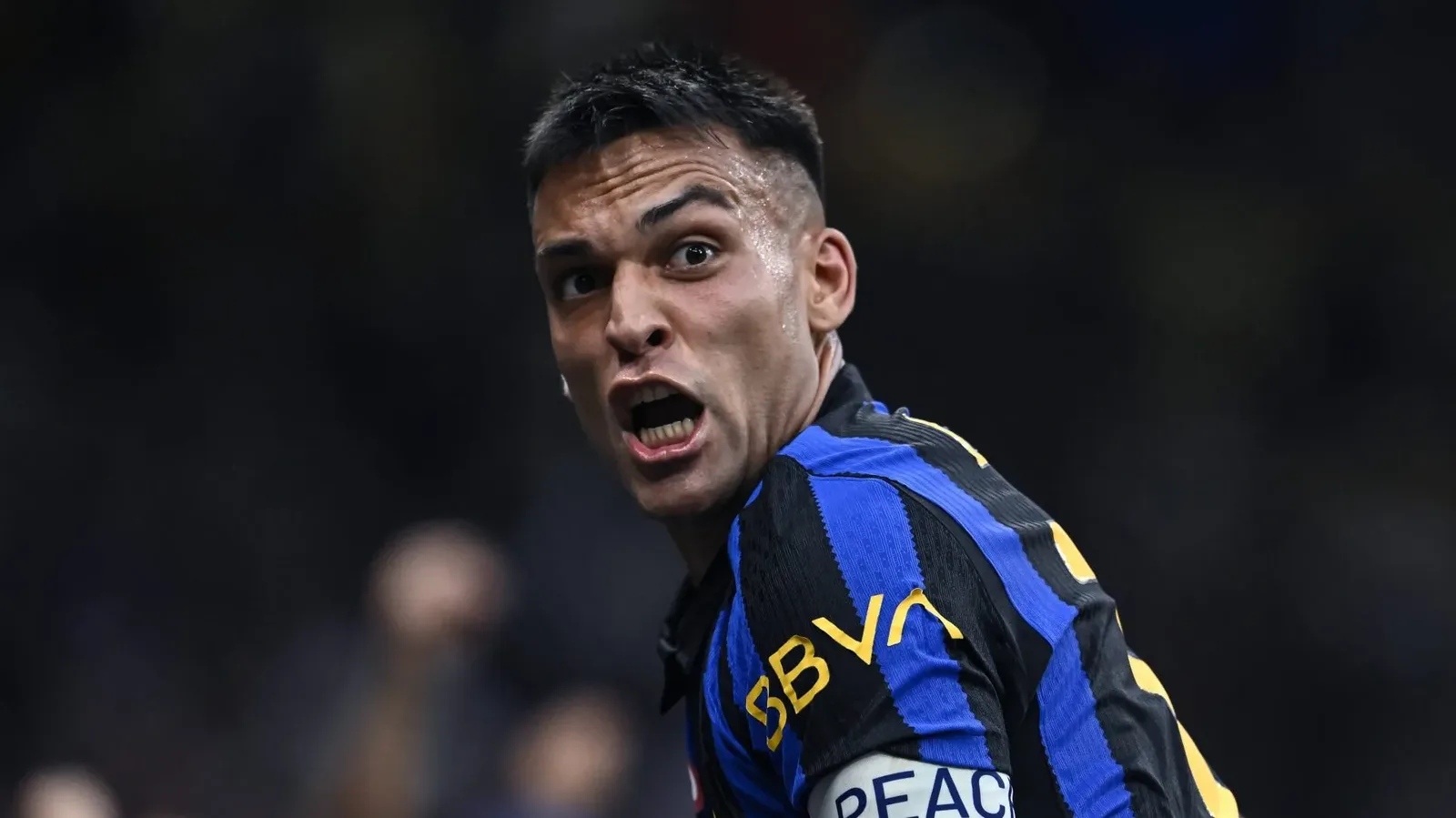 Inter reage no segundo tempo, vence o Napoli e mostra força na briga pelo Scudetto