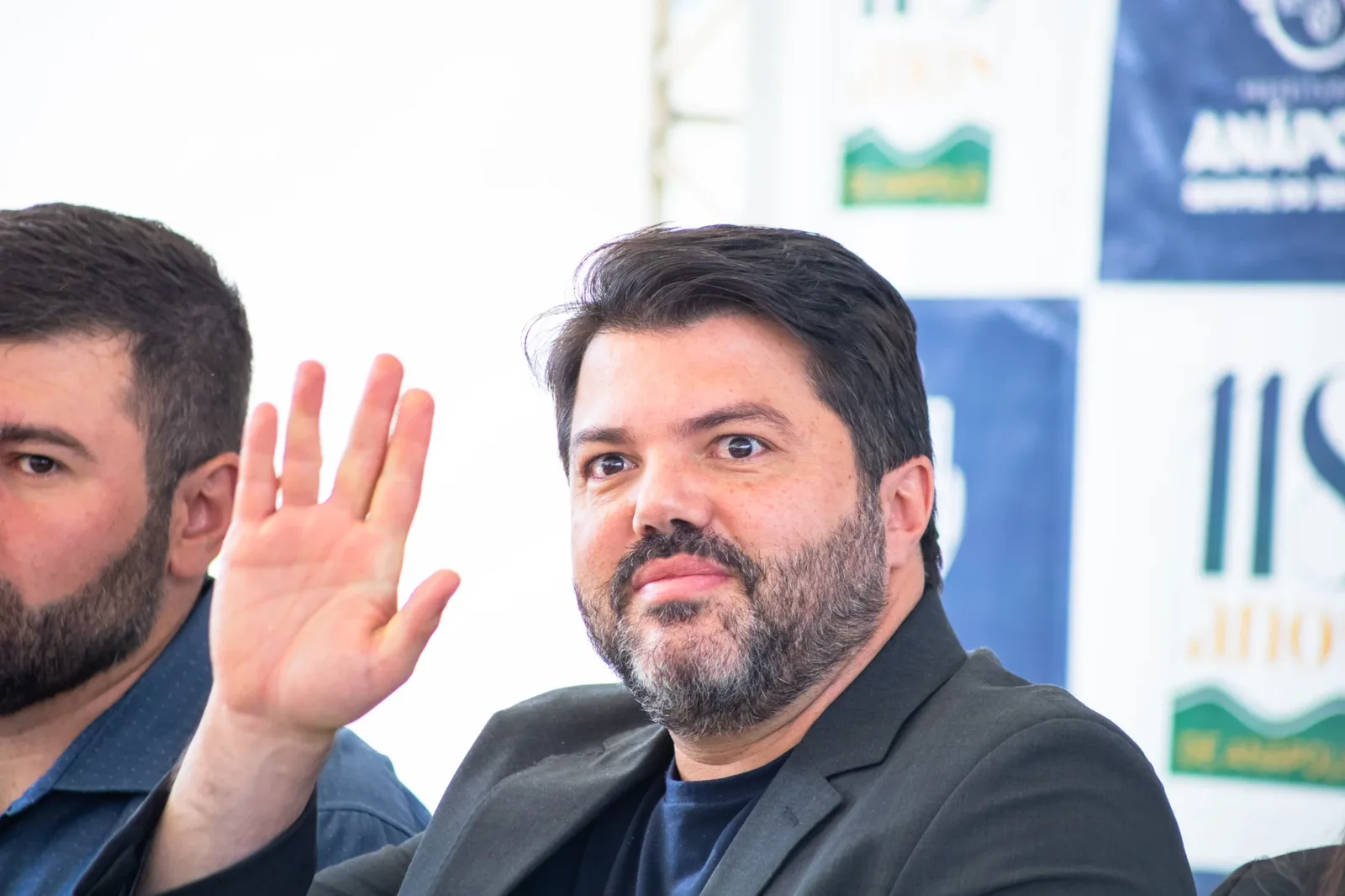Professores de Anápolis avançam na carreira com novas progressões verticais