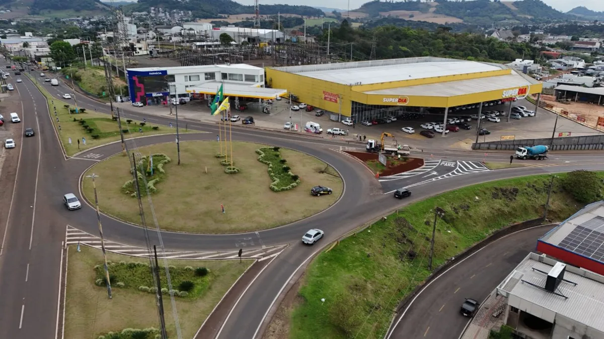 Obras no Trevo da Cidade Norte ampliam acesso a estabelecimentos