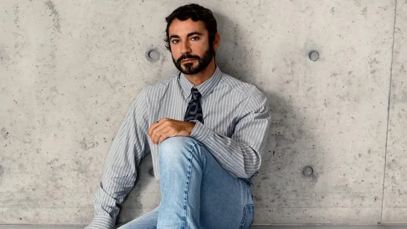 Dario Vitale assume a direção criativa da Emporio Armani