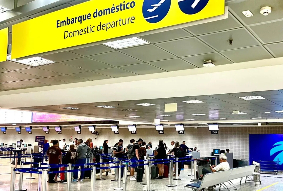 Afonso Pena registra atrasos e cancelamento durante tempestade no Paraná